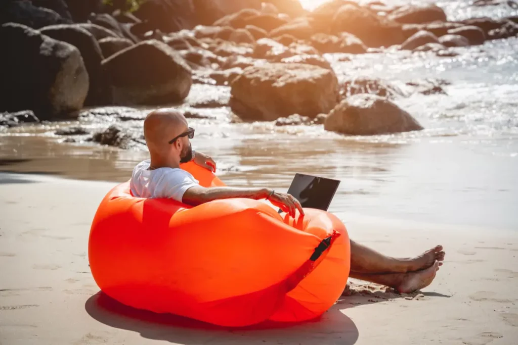 Développeur web en freelance : comment prendre des vacances ?