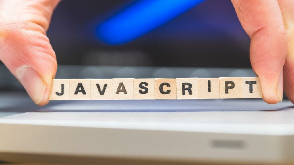 Pourquoi se former à JavaScript en 2025 ? Scrabble